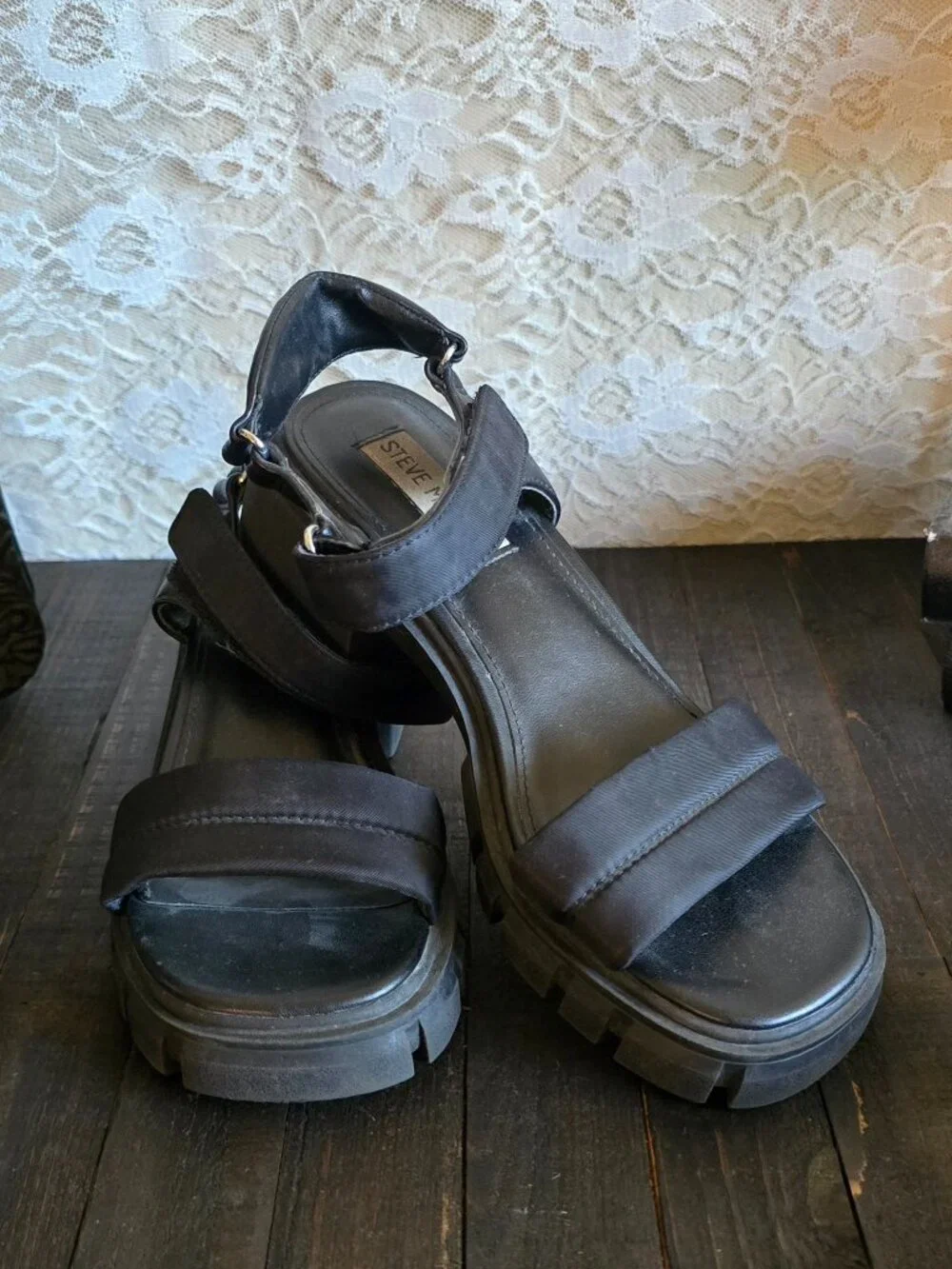 Steve Madden Louella Platform Sandals- Y2K - Whimsigoth - Goth - Grunge - Indie